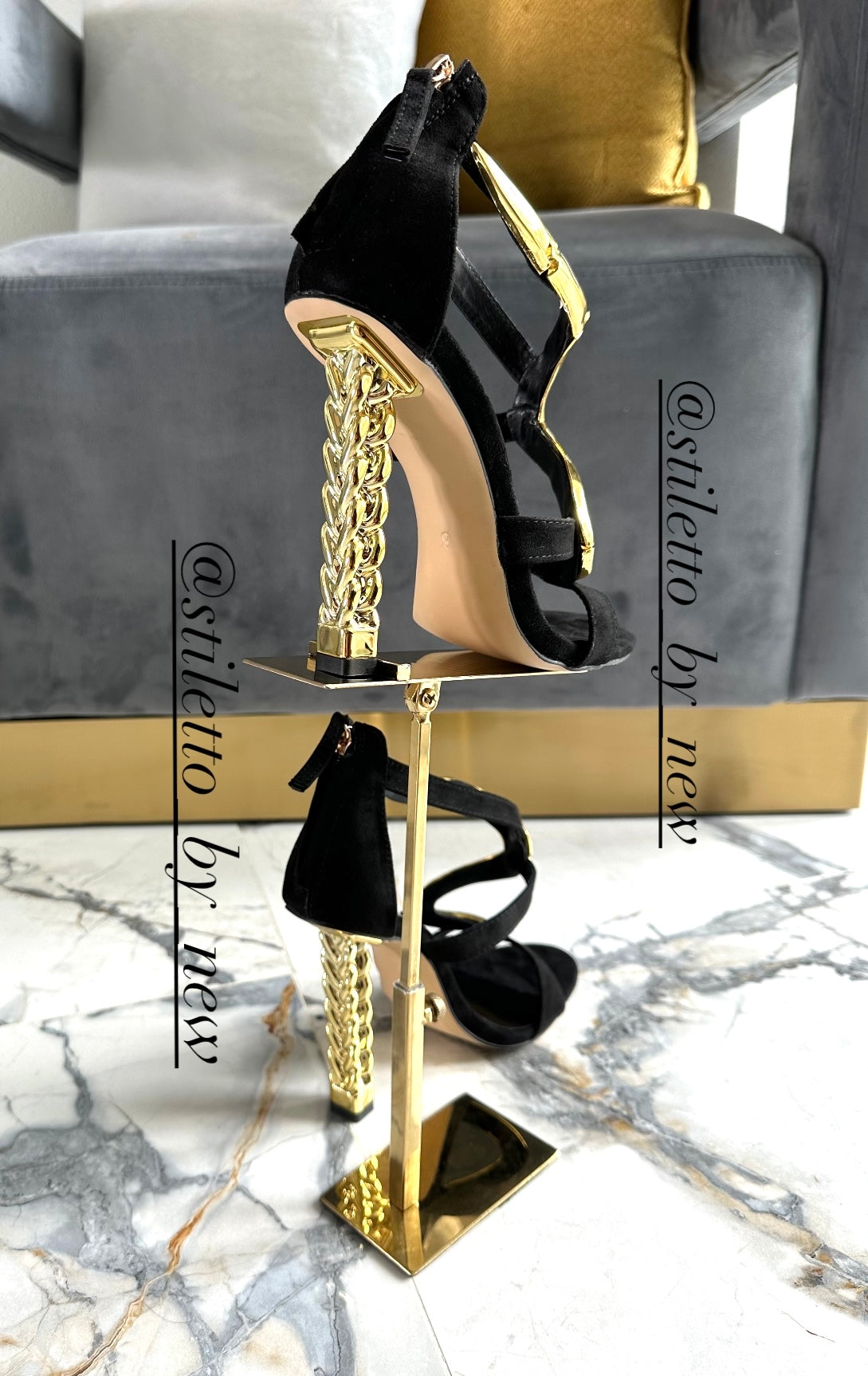 Vita Strut Stiletto