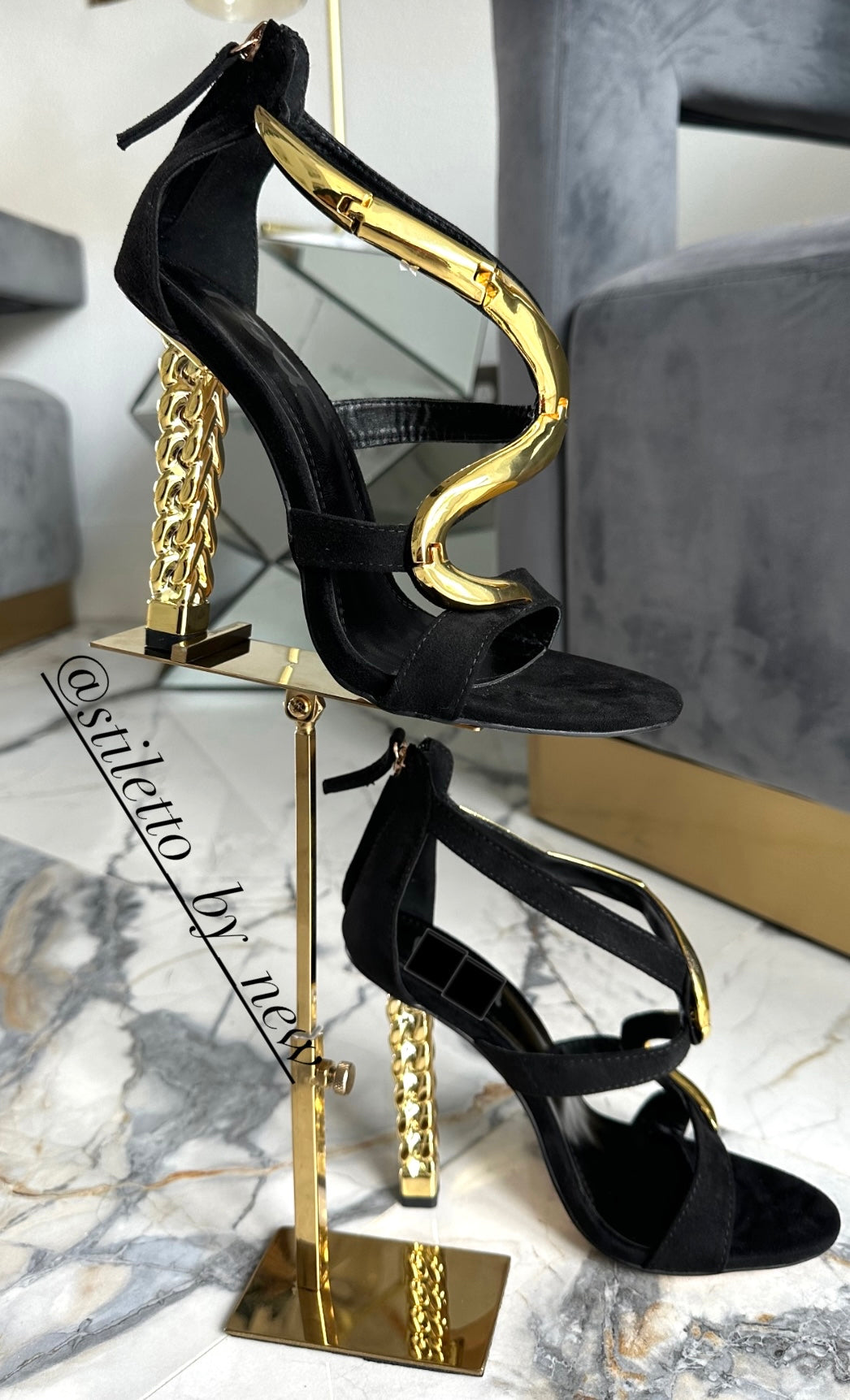 Vita Strut Stiletto